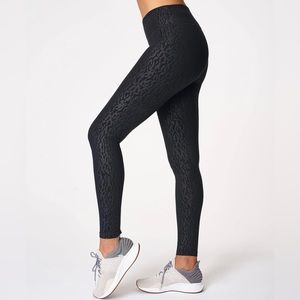 Sweaty Betty Embossed Leggings